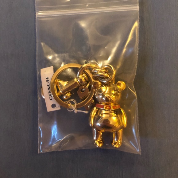 SOLD Authentic Coach Gold Bear Keychain - Picture 5 of 5